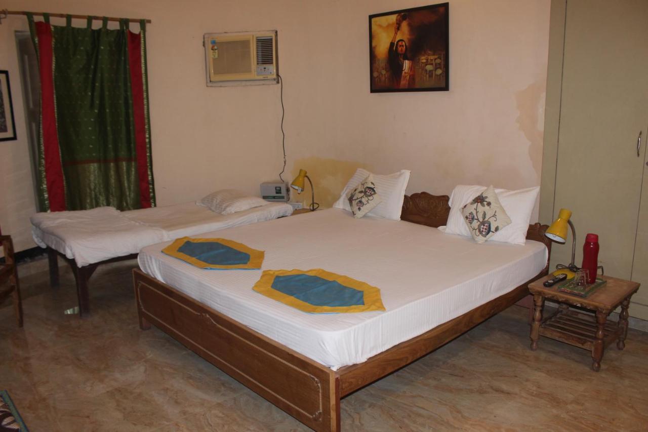 Cozy Inn Varanasi Exterior foto