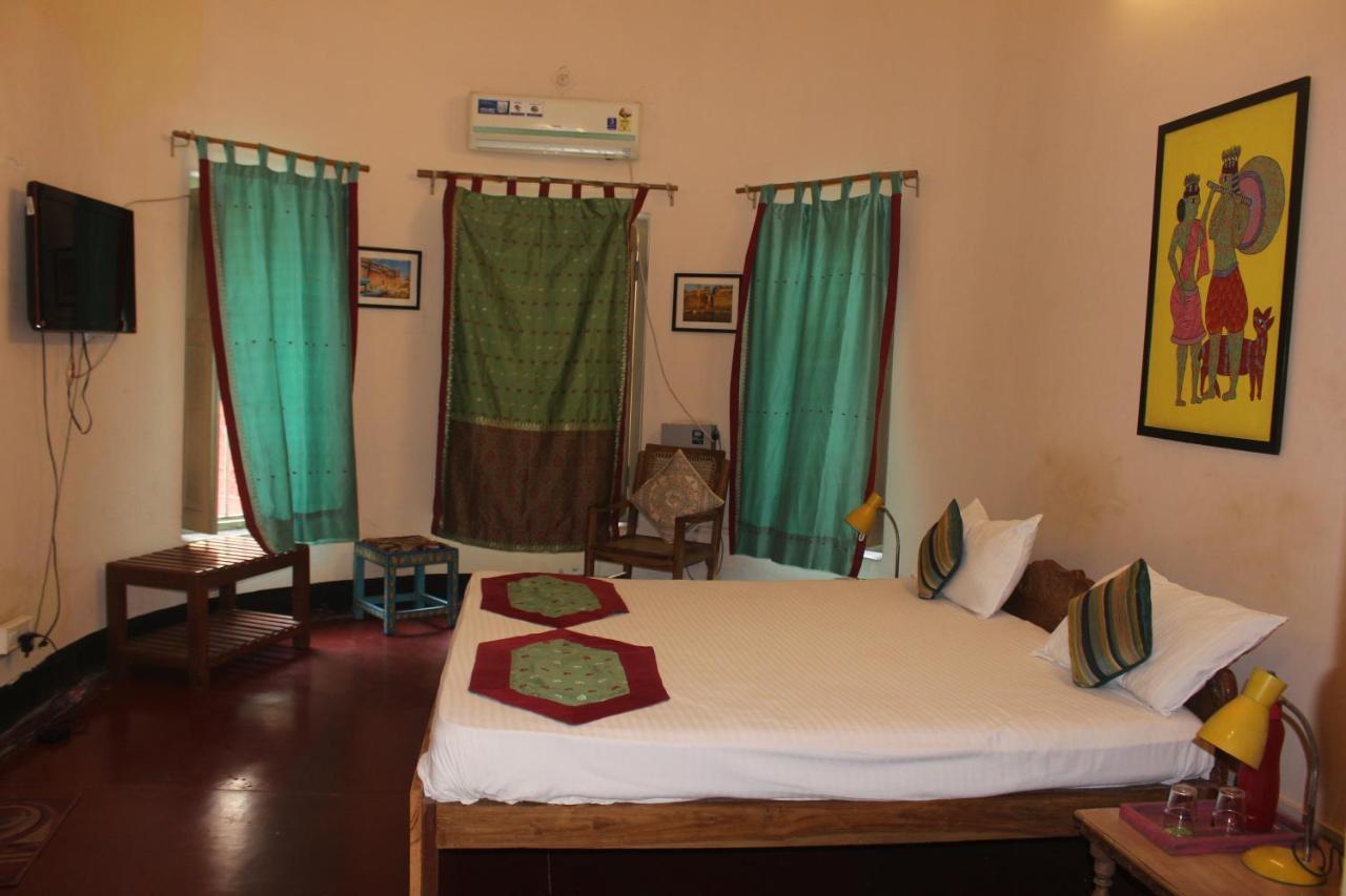 Cozy Inn Varanasi Exterior foto